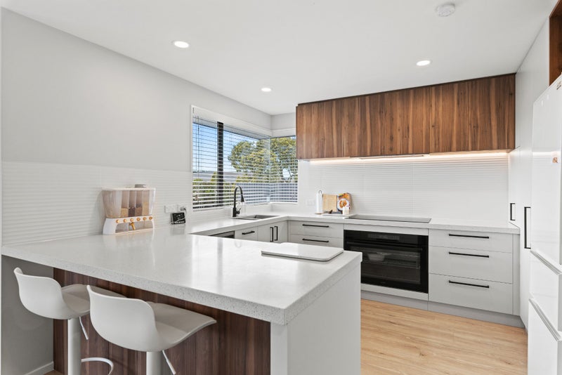 2 Anglesea Avenue, Parklands, Christchurch - Carousel 2