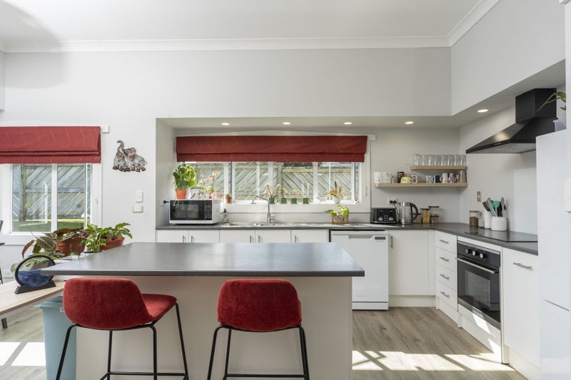 2 Taylor Road, Kamo, Whangarei - Carousel 2