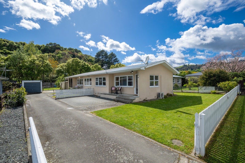 1/20 Cawthron Crescent, Annesbrook, Nelson - Carousel 1