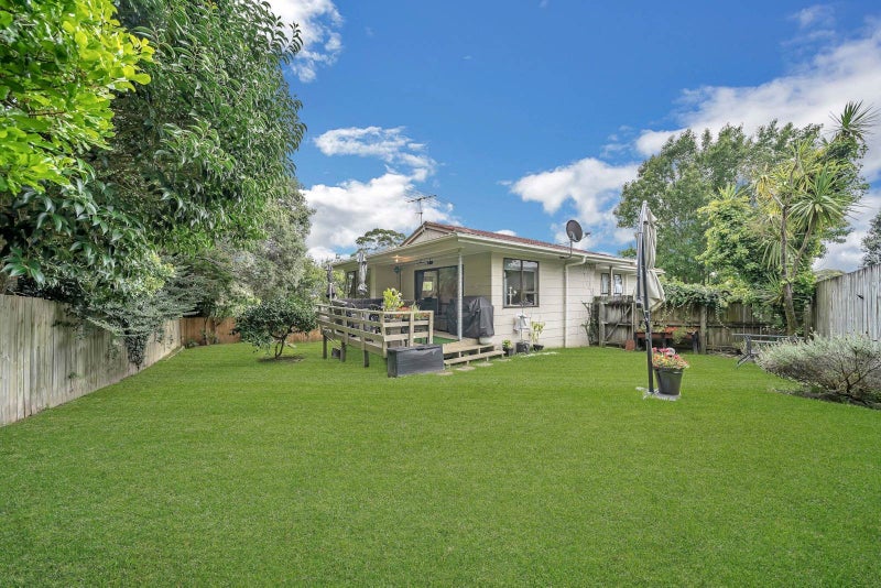 48 Fitzherbert Avenue, West Harbour, Auckland - Carousel 2