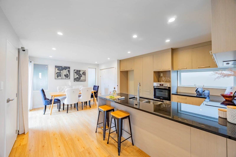 12A Tree View Avenue, Glenfield, Auckland - Carousel 2