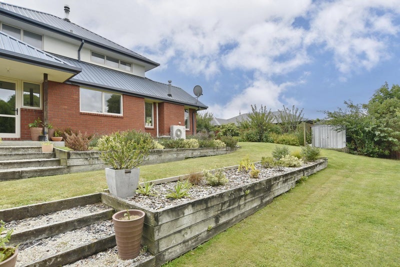 8C Bank Street, Amberley, Amberley - Carousel 32