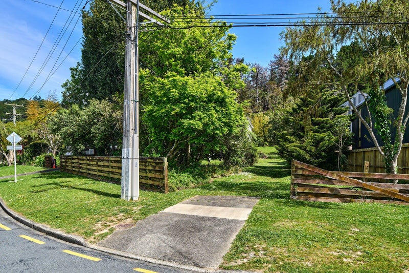 29 Raukawa Street, Stokes Valley, Lower Hutt - Carousel 24