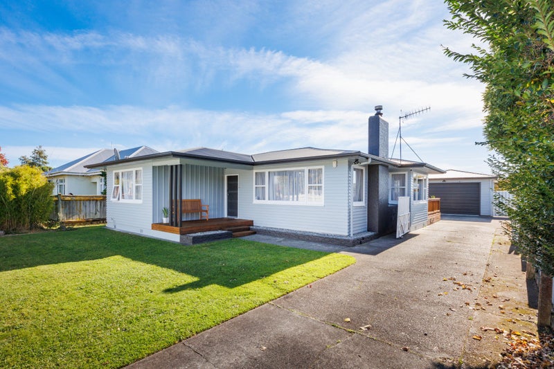7 Liverpool Street, Takaro, Palmerston North - Carousel 24