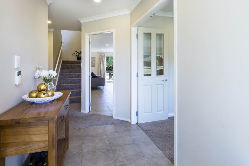 118 Kirton Drive, Riverstone Terraces, Upper Hutt - Carousel 2