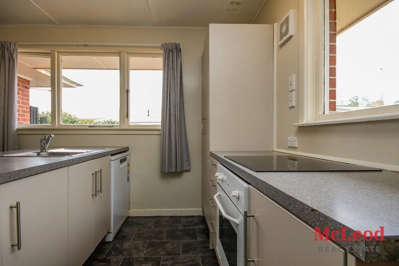 73 Grove Street, Tinwald, Ashburton - Carousel 1