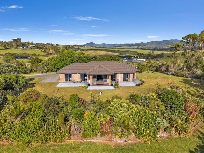 32E Garbolino Road, Mangawhai, Wellsford - Carousel 1