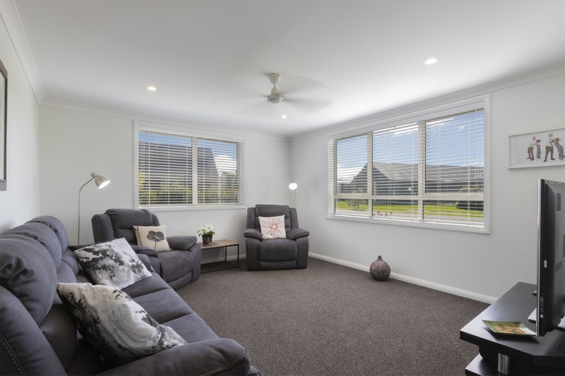 8 Park Rise, Mangawhai Heads, Mangawhai - Carousel 2