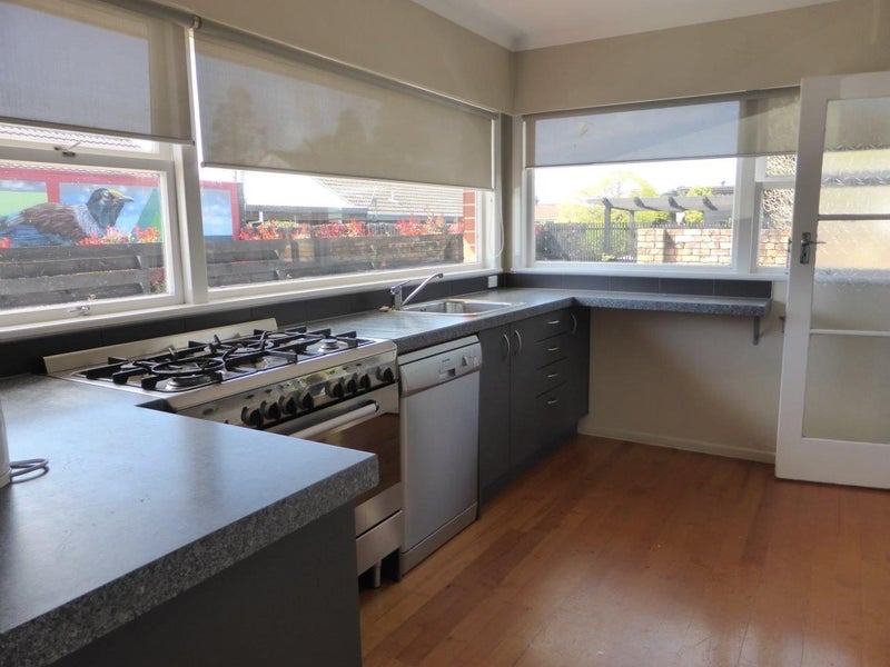 53 Myres Street, Otumoetai, Tauranga - Carousel 2
