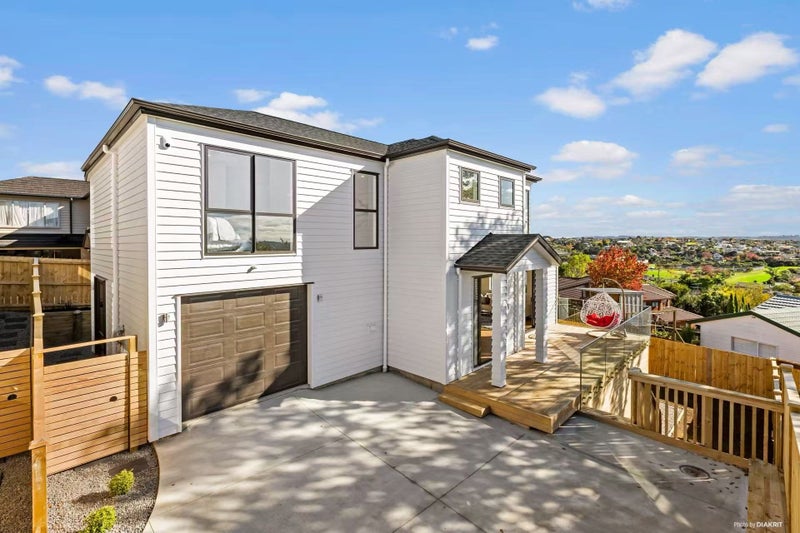 142B Luckens Road, West Harbour, Auckland - Carousel 2