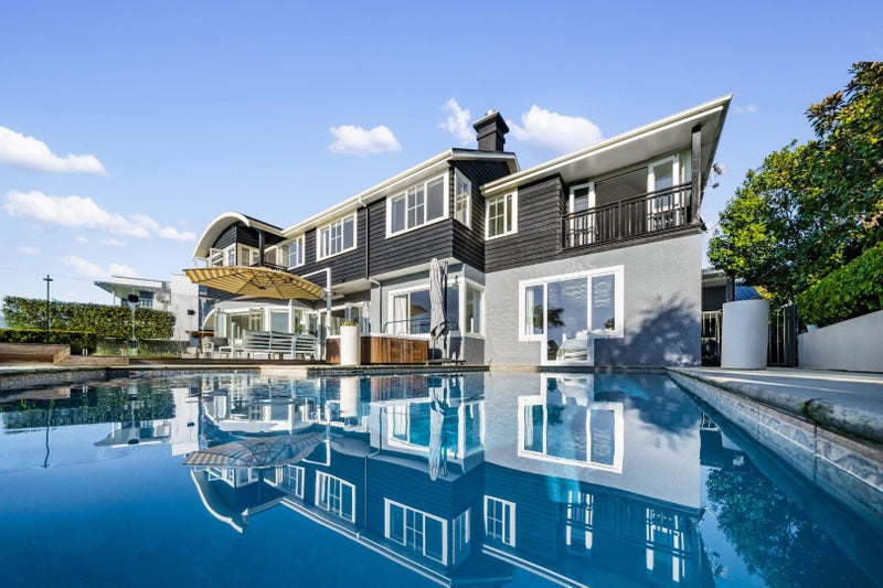 577 Riddell Road, Glendowie, Auckland - Carousel 2