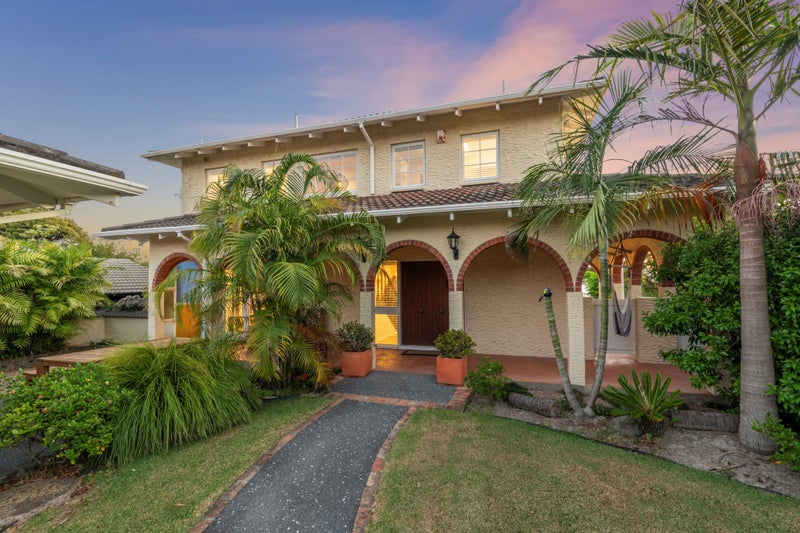 57 Hadfield Street, Beach Haven, Auckland - Carousel 1