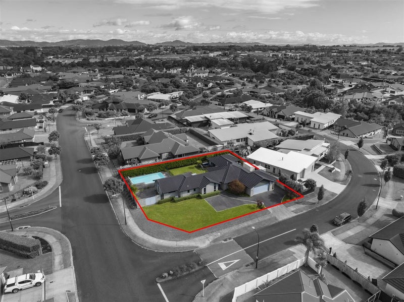 1 Bos Crescent, Flagstaff, Hamilton - Carousel 23