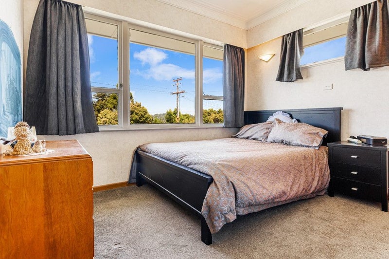 7 Phillip Avenue, Glen Eden, Auckland - Carousel 1