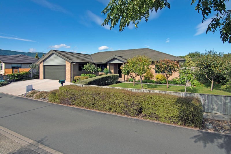 30 Hammill Grove, Stoke, Nelson - Carousel 2