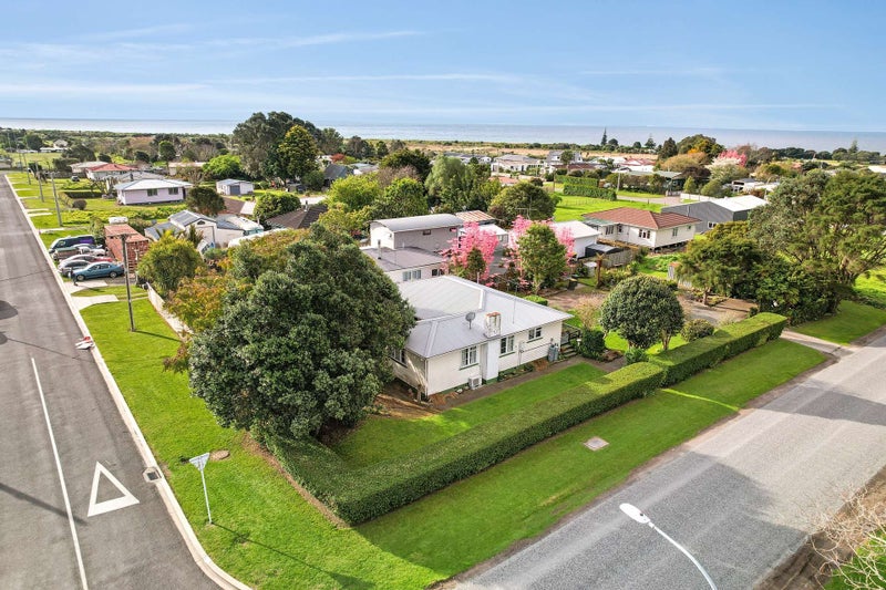 22 Wilson Street, Matata, Whakatane - Carousel 2