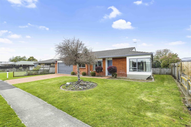 107 Endeavour Avenue, Flagstaff, Hamilton - Carousel 1