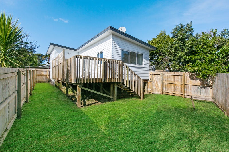 285 Swanson Road, Ranui, Auckland - Carousel 1