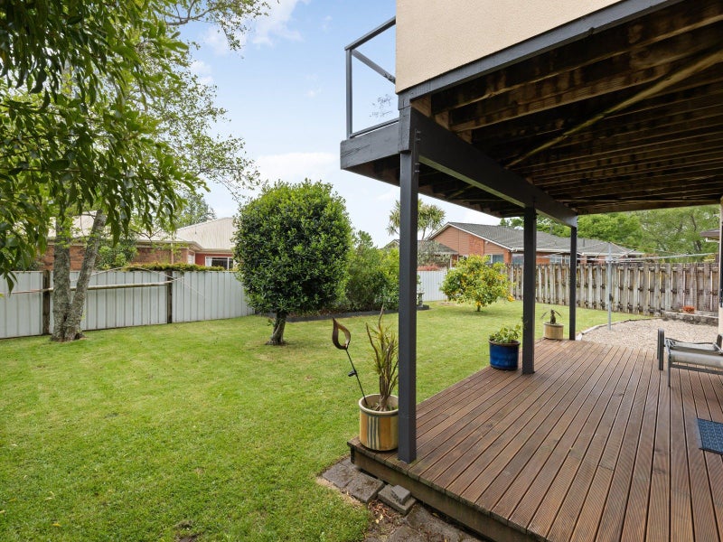 14 Rimmington Drive, Hamilton Lake, Hamilton - Carousel 2