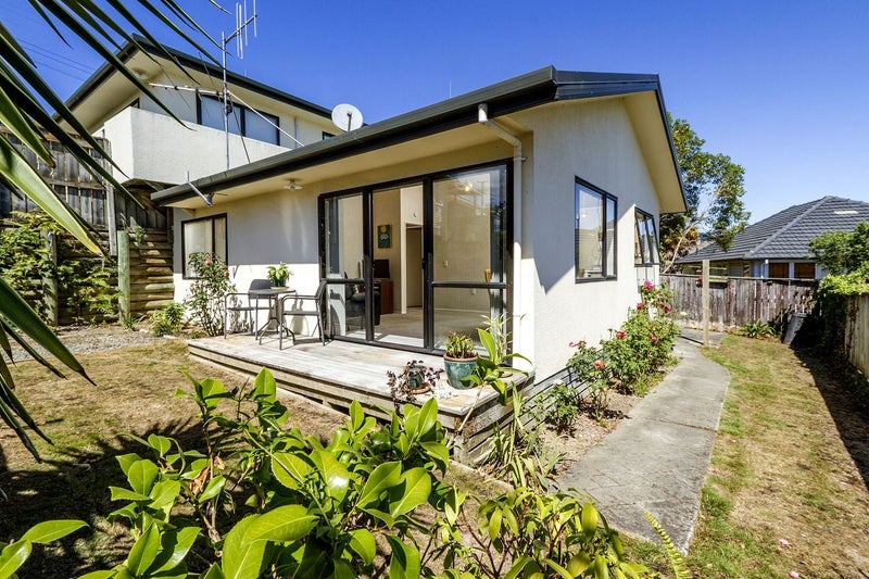 2/266 The Ridgeway, Stoke, Nelson - Carousel 1