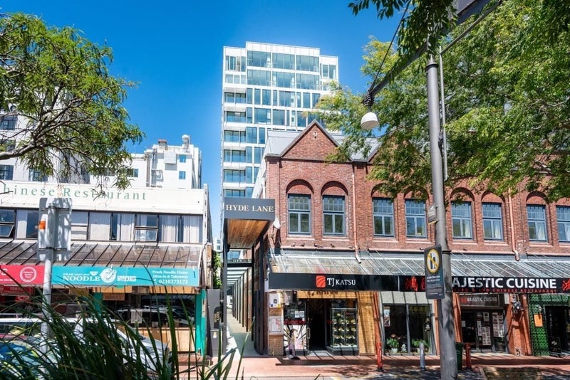 1007/10 Alpha Street, Te Aro, Wellington - Carousel 11