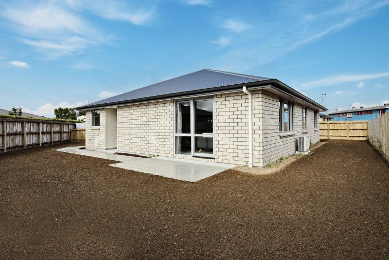 41B Lithgow Place East, Glengarry, Invercargill - Carousel 1