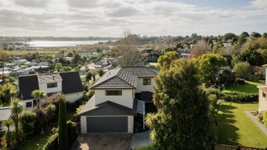 3 Aspiring Place, Ohauiti, Tauranga - Carousel 1