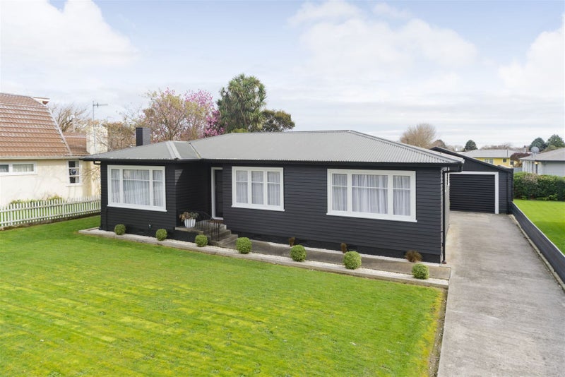 5 College Street, Awapuni, Palmerston North - Carousel 2