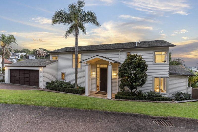 50 Penguin Drive, Murrays Bay, Auckland - Carousel 1