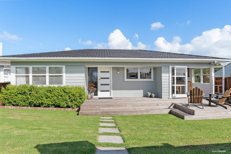 1/30 View Road, Shelly Park, Manukau - Carousel 1