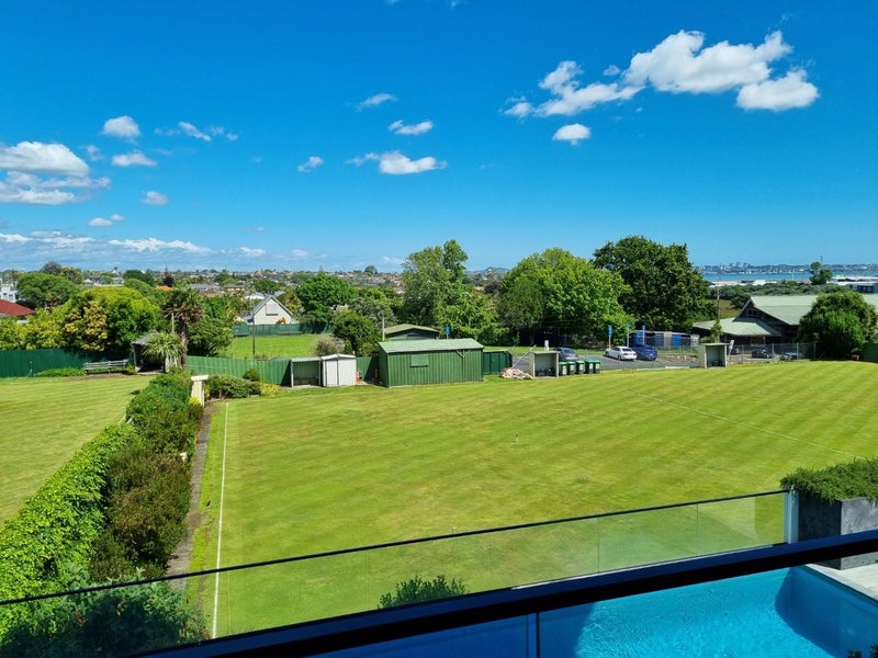 106/80 Anzac Street, Takapuna, Auckland - Carousel 11