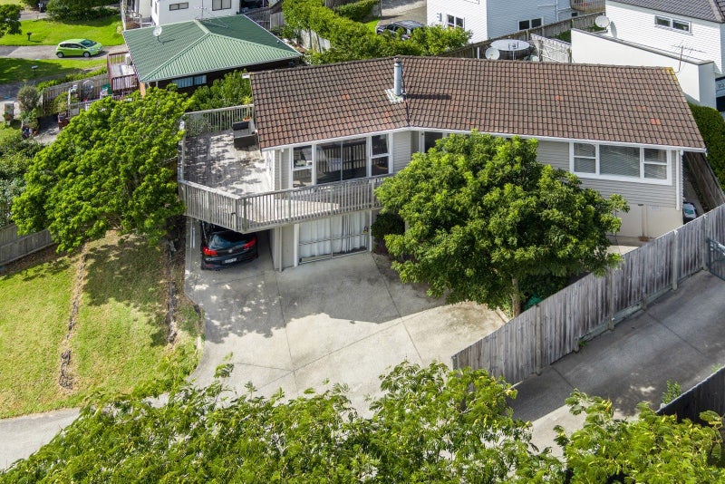 38 Gibraltar Street, Howick, Auckland - Carousel 1