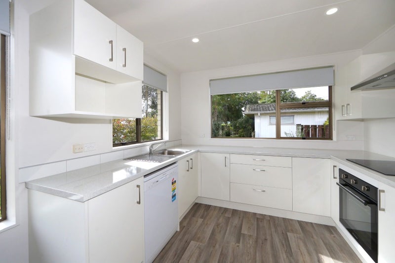 37A Lorne Crescent, Flaxmere, Hastings - Carousel 2