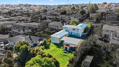 50 Ellis Avenue, Mount Roskill, Auckland - Carousel 1