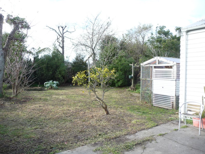 31 Thomson Street, West End, Palmerston North - Carousel 14