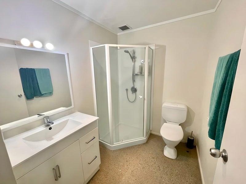 3/8 Girton Terrace, Mount Cook, Wellington - Carousel 9