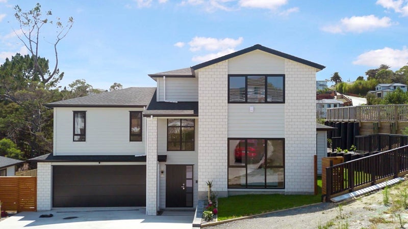 16 Ara Mara Hua, Henderson, Auckland - Carousel 1