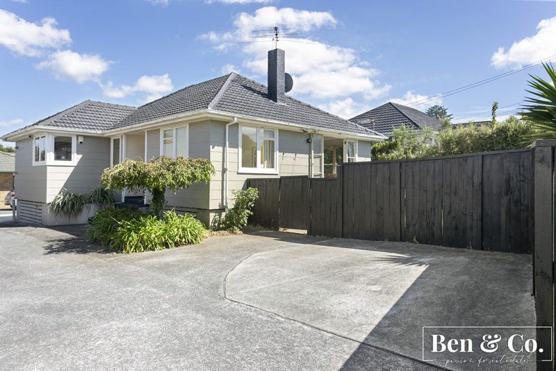 13 Lynton Road, Mount Wellington, Auckland - Carousel 1