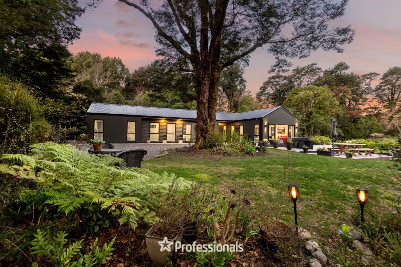 152 Akatarawa Road, Birchville, Upper Hutt - Carousel 1