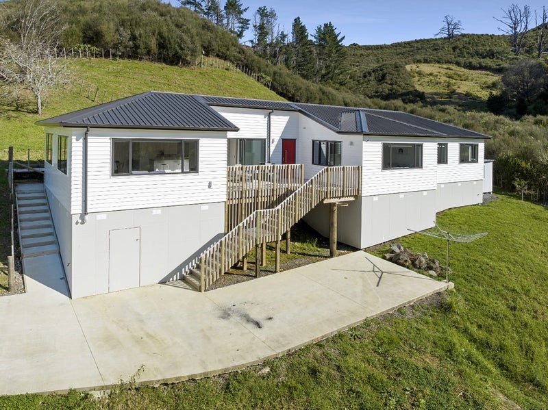 521 Ahuroa RD, puhoi, Warkworth - Carousel 1