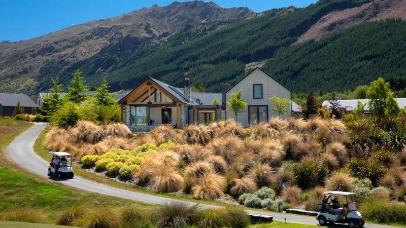 4 Mill Green, Queenstown - Carousel 1