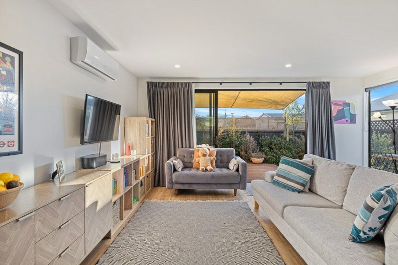 4/102 Creyke Road, Ilam, Christchurch - Carousel 2