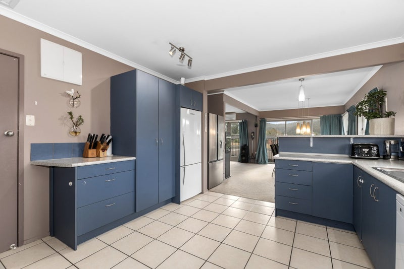 2 Kowhai Park Road, Maunu, Whangarei - Carousel 2