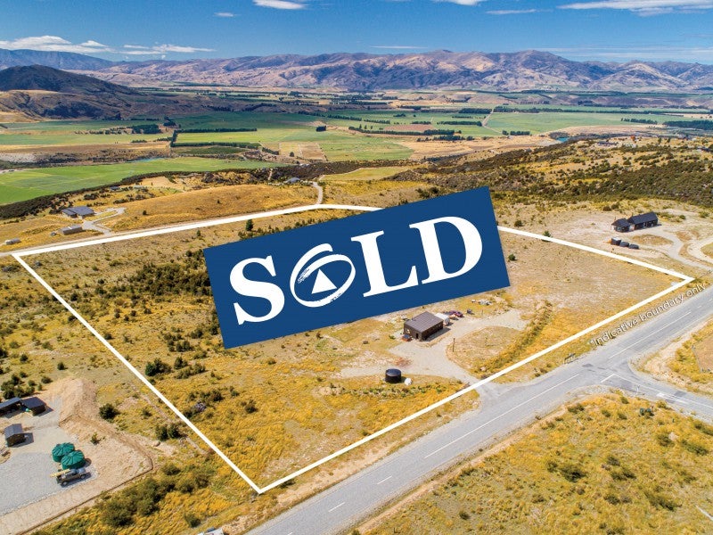 79 Wailana Heights Drive, Queensberry - Carousel 1