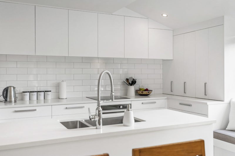 2/3 Eversleigh Road, Belmont, Auckland - Carousel 2