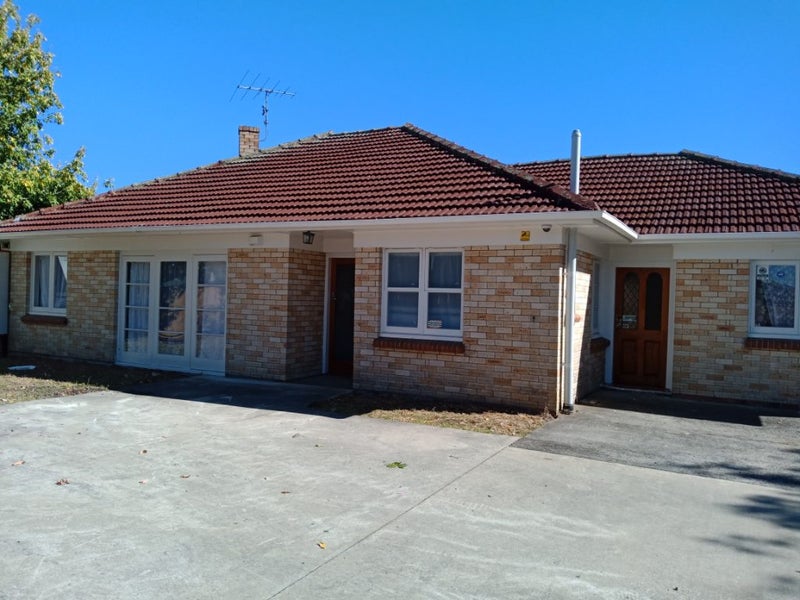 54 Clevedon Road, Papakura, Papakura - Carousel 1