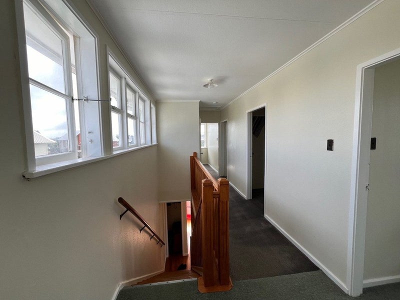 52 Freeland Avenue, Mount Roskill, Auckland - Carousel 12