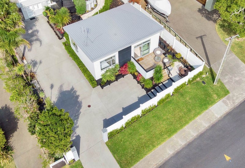 50 Killarney Avenue, Torbay, Auckland - Carousel 13