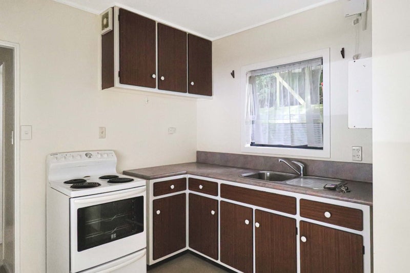 4/7 Raroa Road, Kelburn, Wellington - Carousel 2