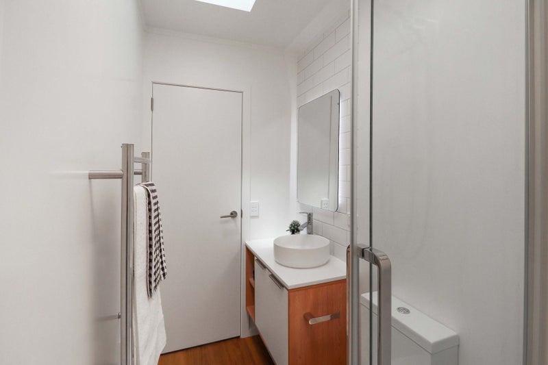 23B Fraser Crescent, Elderslea, Upper Hutt - Carousel 11